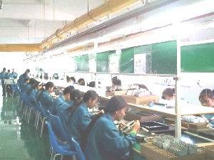 公司主要產品有:家用/商用無線智能防盜報警器、TPMS無線報警系統,無線遙控器、無線接收/發射模塊、無線紅外對射探測器、無線門磁、無線煙霧探測、紅外燃氣報警器、等,工廠,廠商-深圳市安博士電子